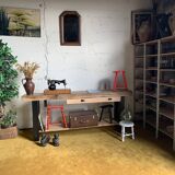 Tabouret tripode de vachette