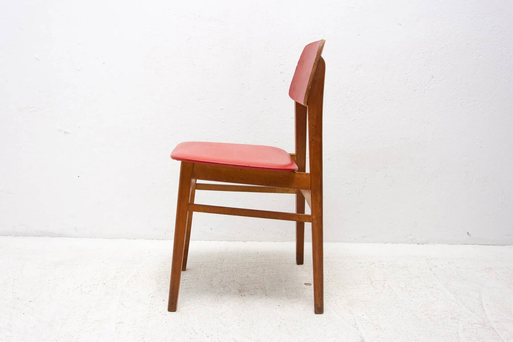 Mid-century colour chair, vintage wooden accent seating, 1960s