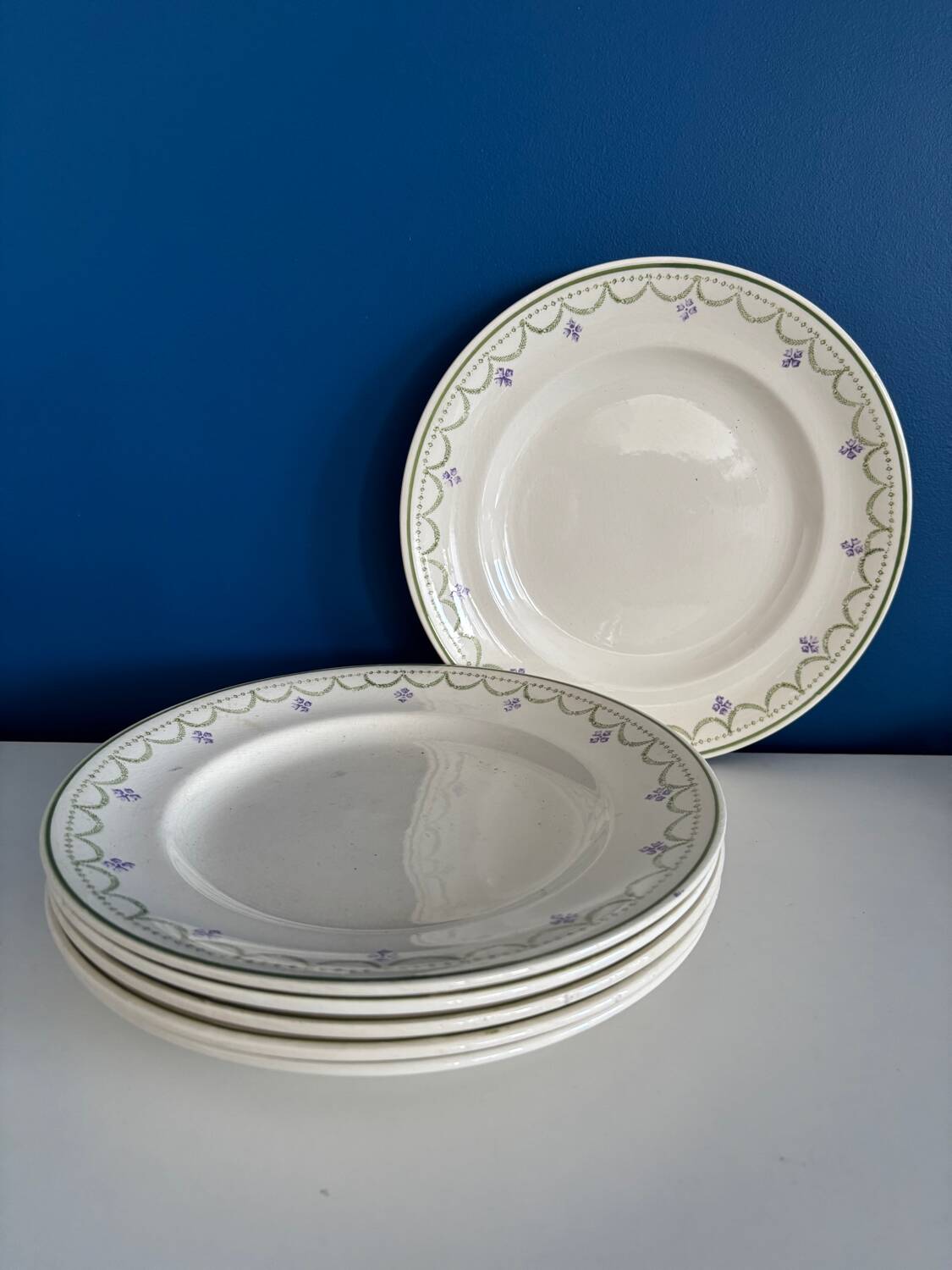 1900s Set of 6 vintage earthenware flat plates, Violetta model by Longwy