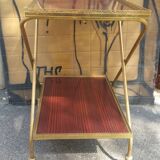 Serving table 1970