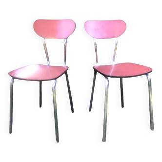 Chaises en formica rouge