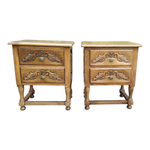 Deux tables de chevet en chêne