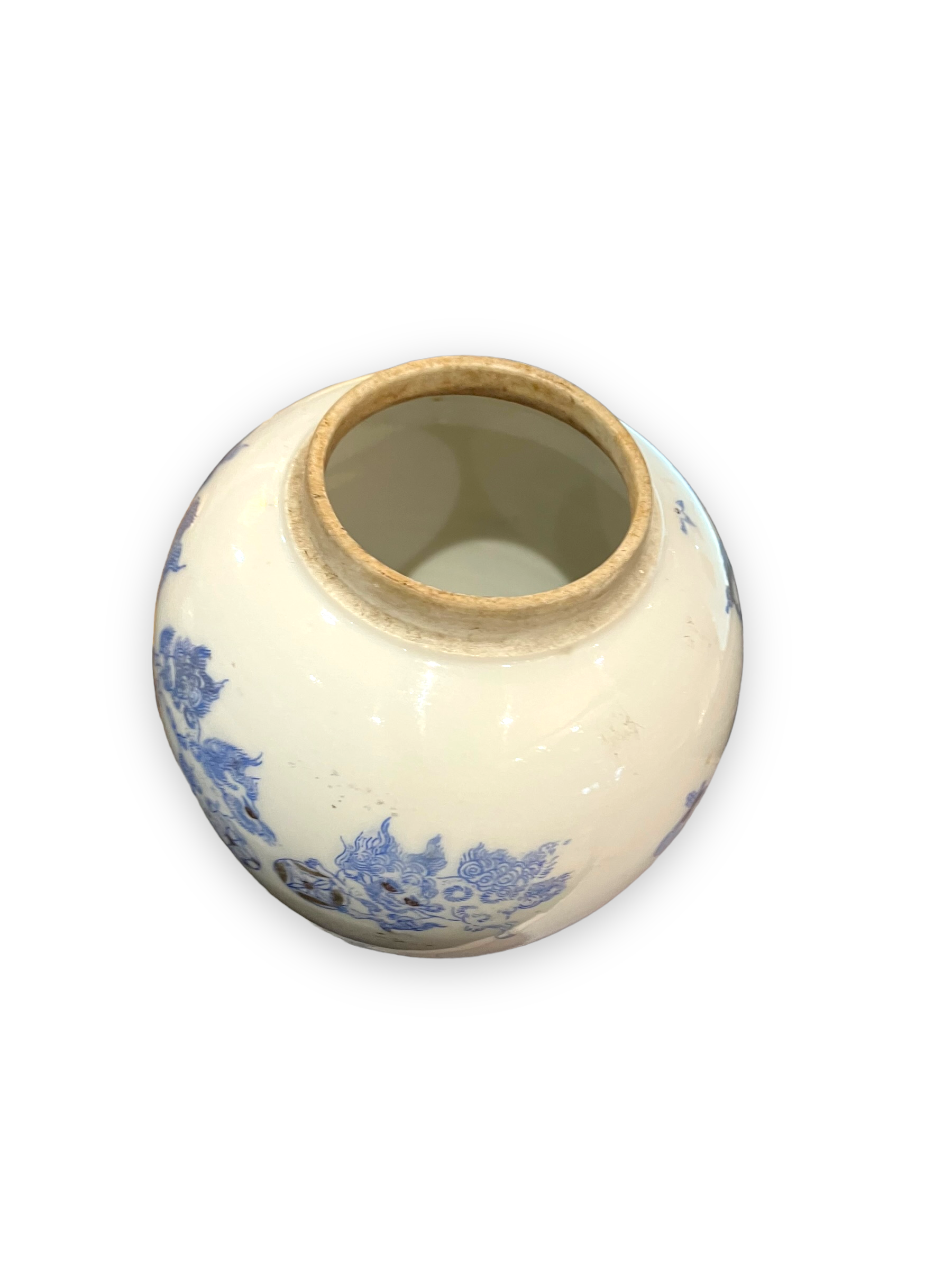 Asian porcelain covered pot