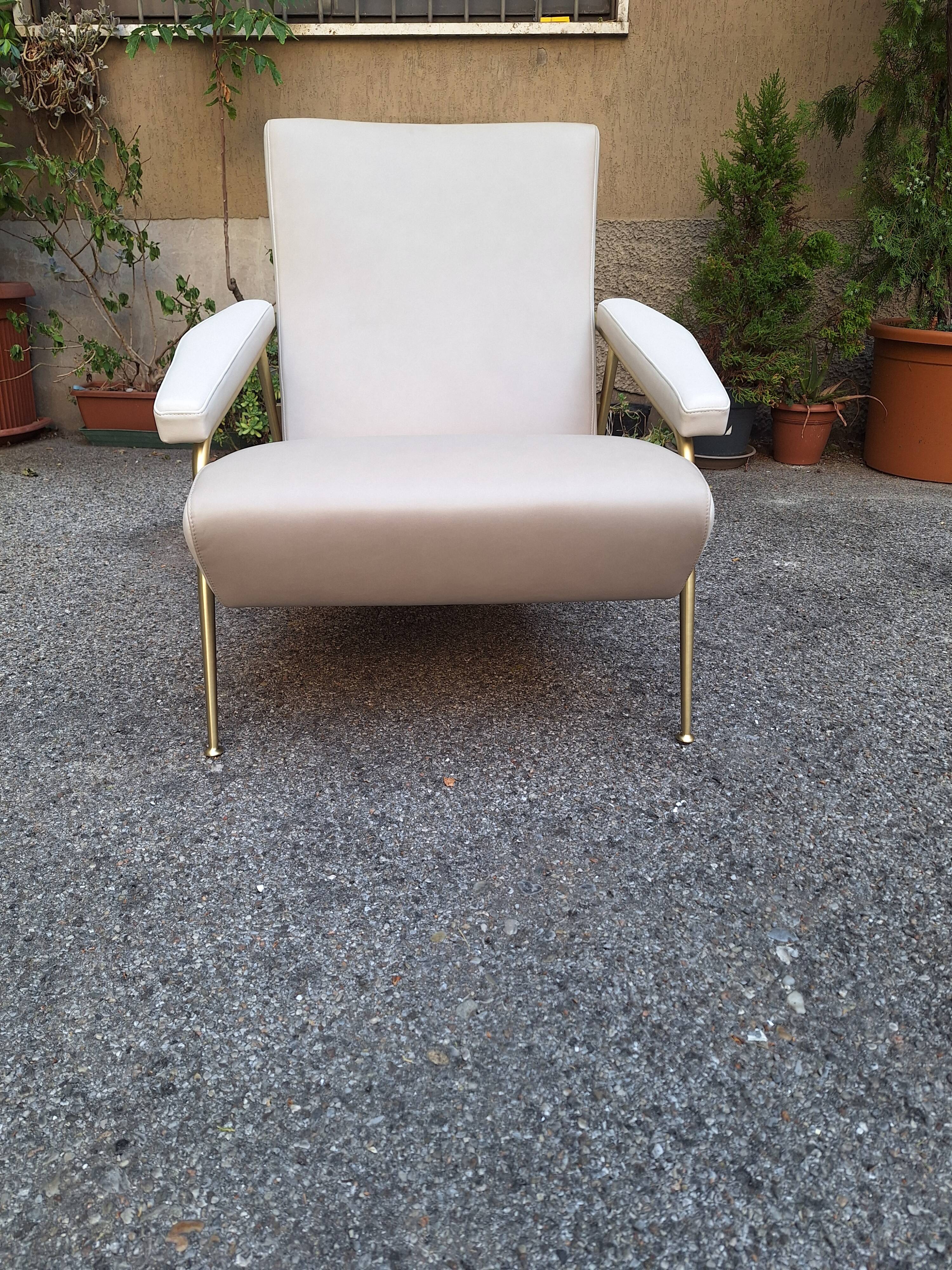 poltrona D.153.1 deza distex en cuir gio ponti pour molteni
