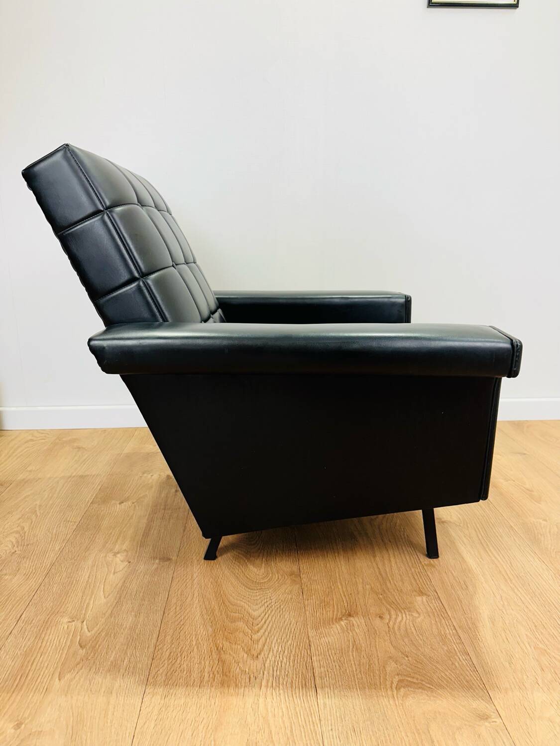 Black skaï armchair