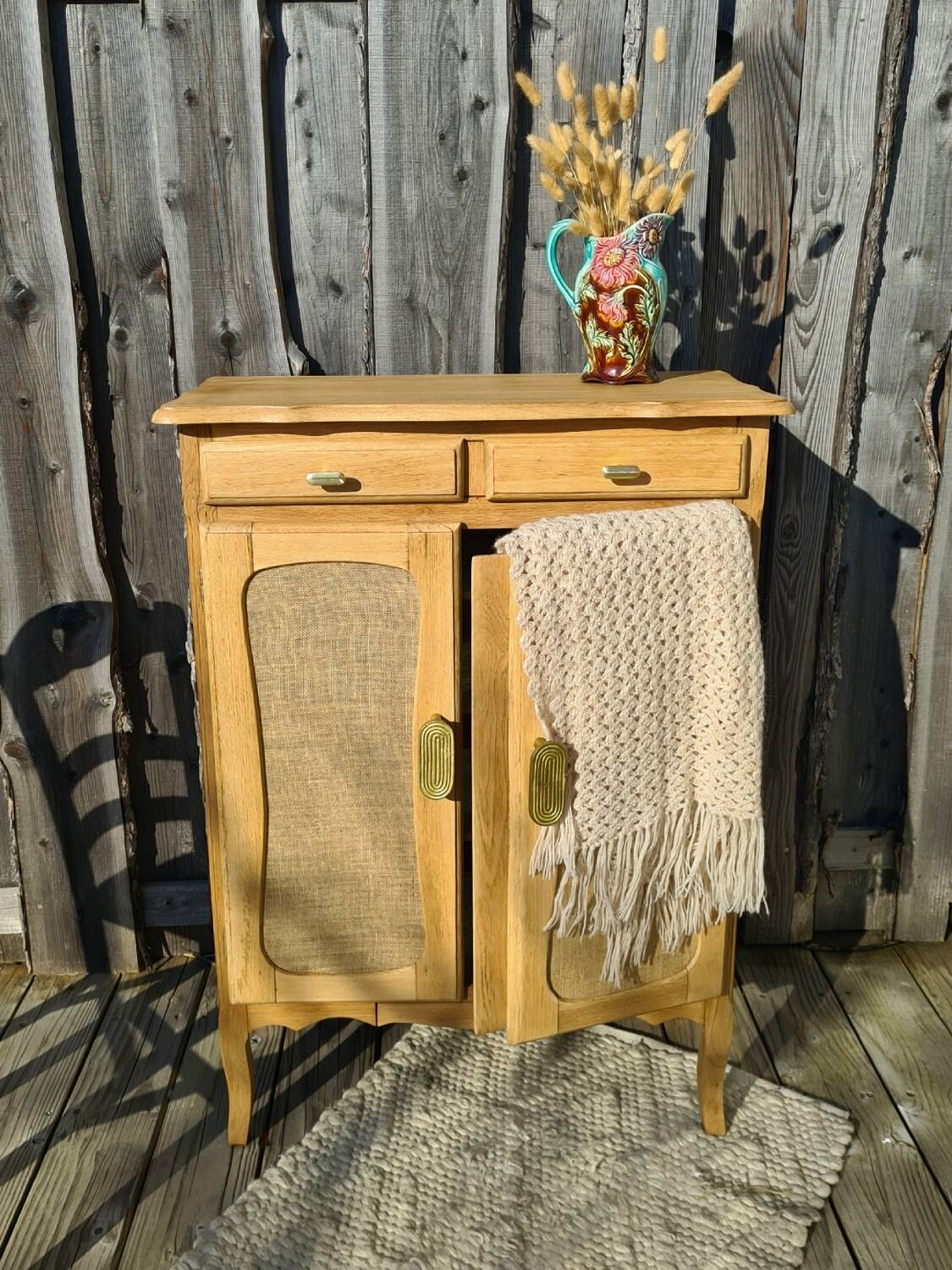 Sideboard or shoe cabinet