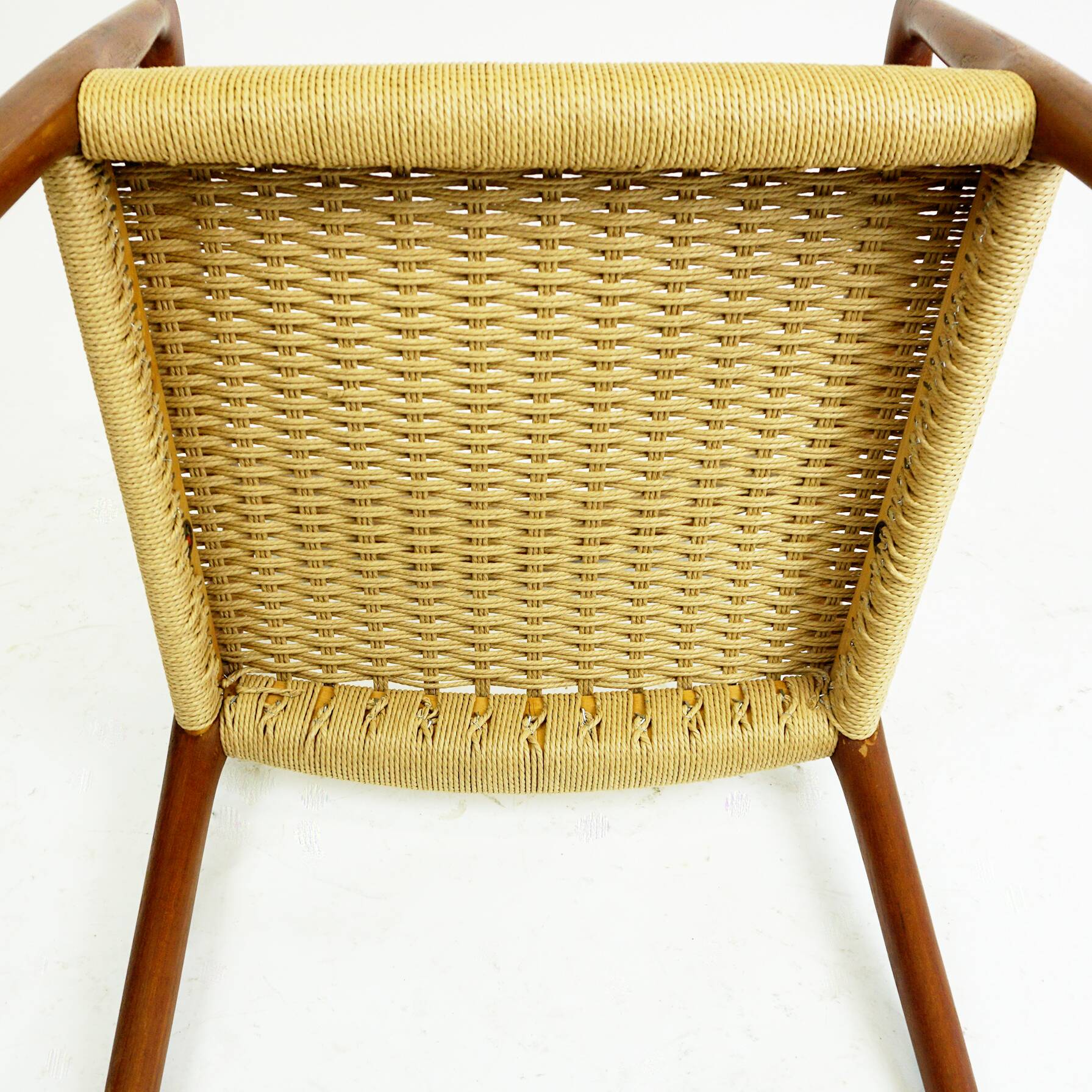 Sculptural Scandinavian Modern Armchair Mod. 57 in Teck and Paper