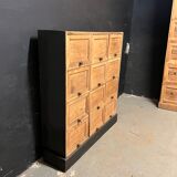 Oak clamshell cabinet