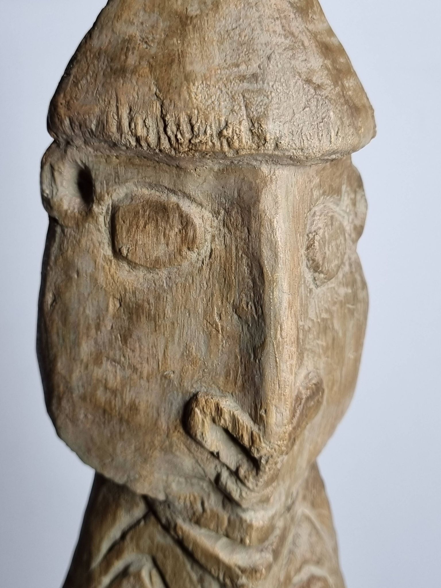 Large Sepik hook, known as Oceanian arrow, 61 cm