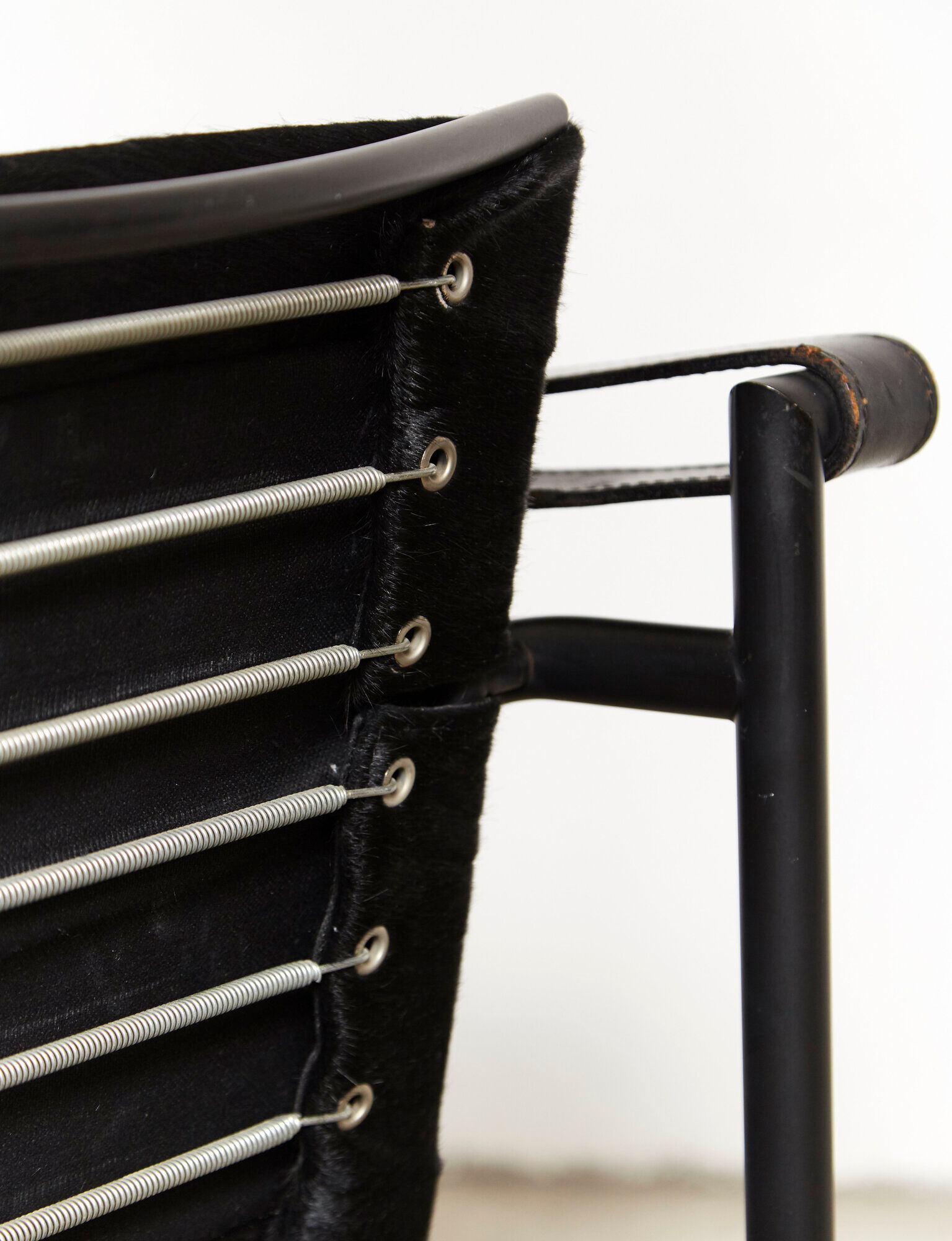 LC1 armchair by Le Corbusier, Perriand, & Jeanneret for Cassina