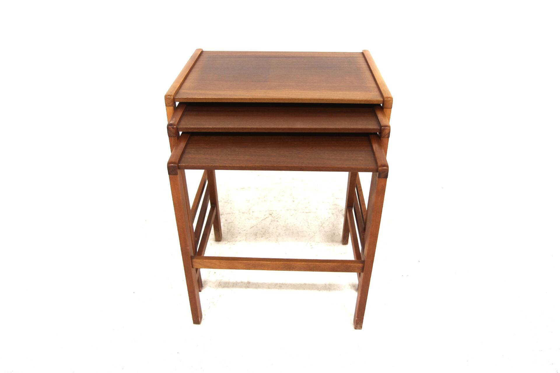 Scandinavian teak nesting tables Möbel-Ikea Sweden, 1960