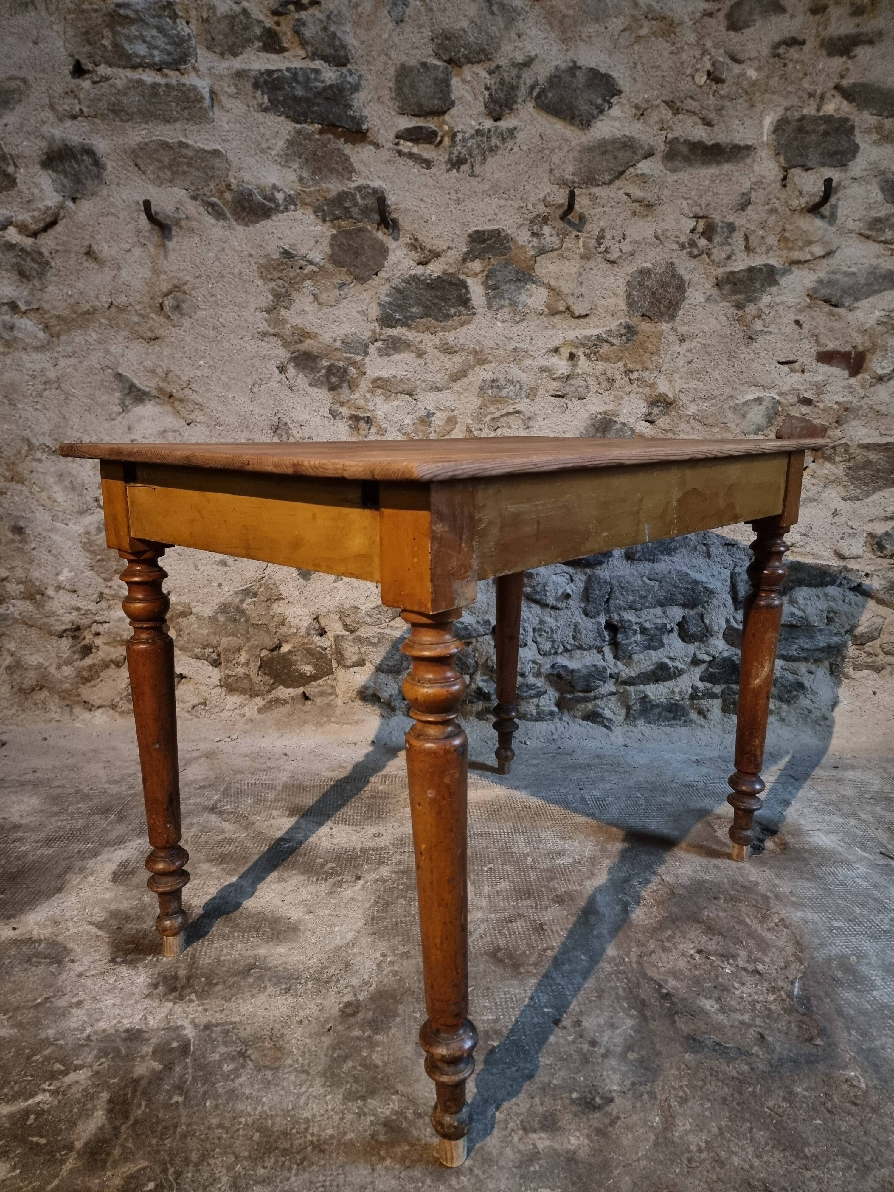 Vintage French farmhouse table, 1920s–1930s