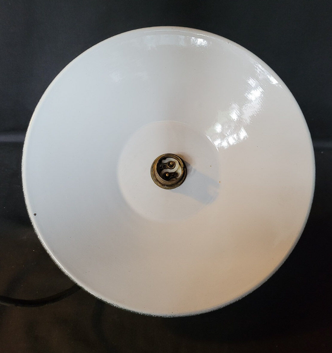 Industrial wall lamp