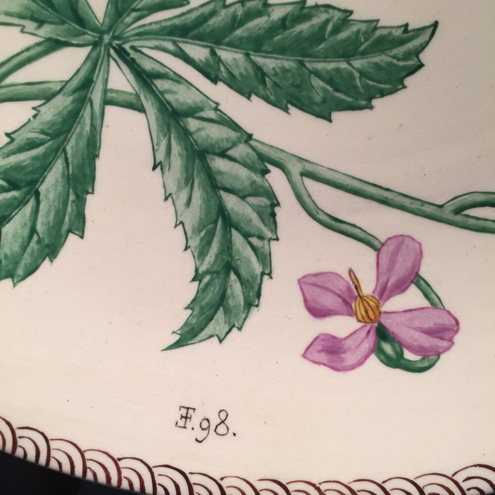 Decorative plate flowers and bee dessert plate