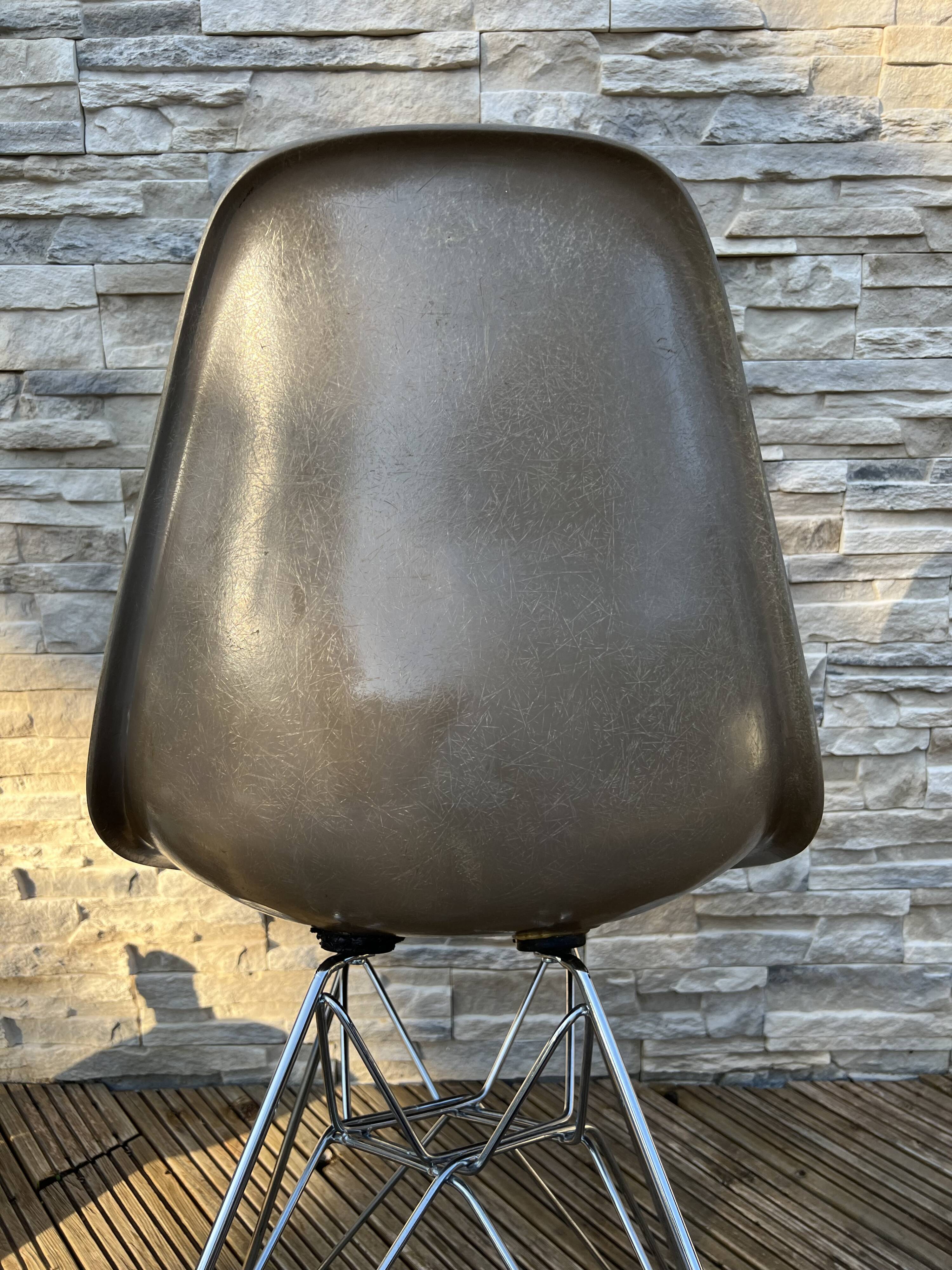 DSR EAMES HERMAN MILLER MOBILIER INTERNATIONAL VITRA