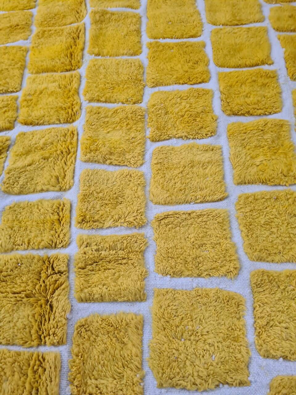 Handmade wool Berber rug 270x230cm