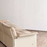 Canapé design 620 en suédine beige par Dieter Rams pour Vitsœ – Mid-Century