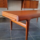 Table basse de Johannes Andersen en teck pour Uldum Møbelfabrik