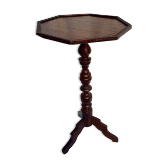 Tripod wooden healing
