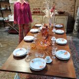 Old table in chene with extension cords