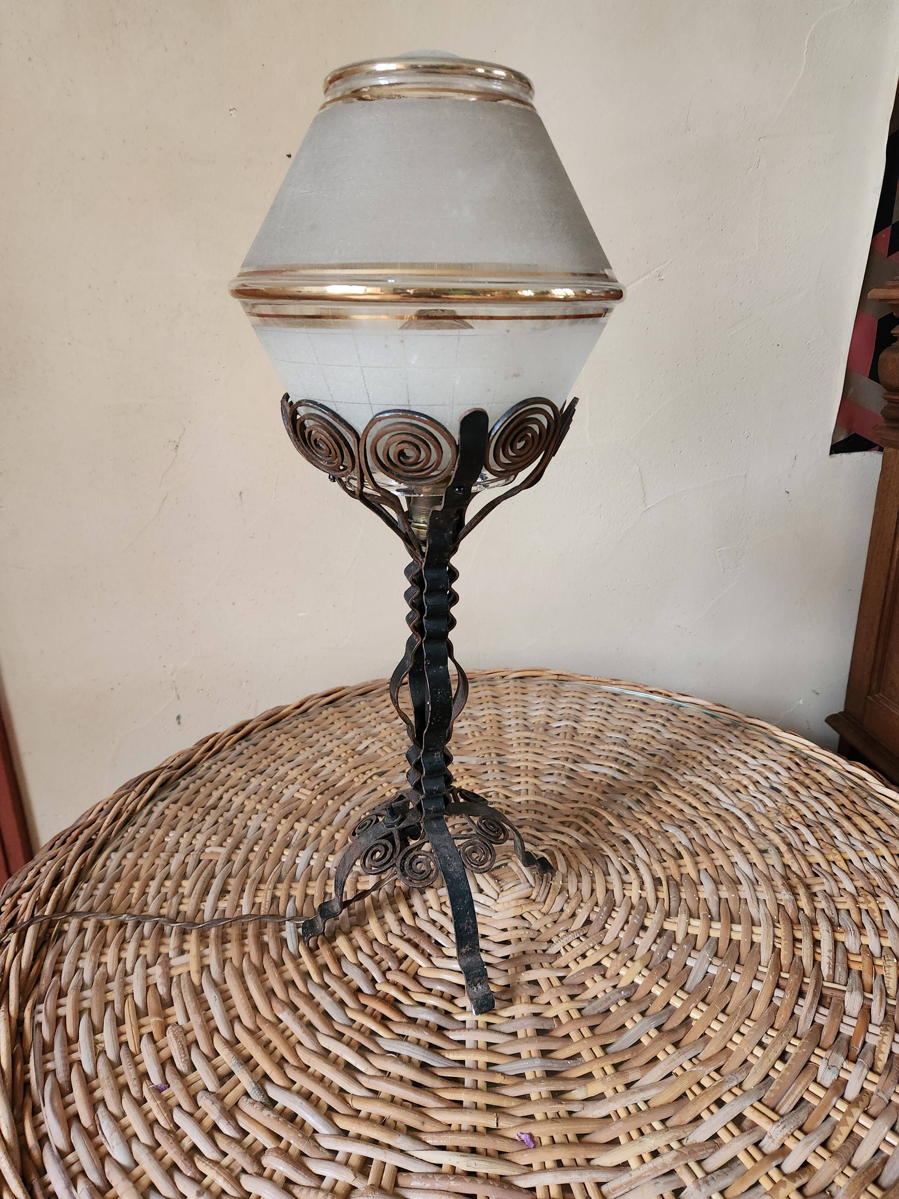 Lampe fer forgé art déco