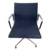 Fauteuil VITRA d’après EAMES