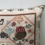 Owl cushion