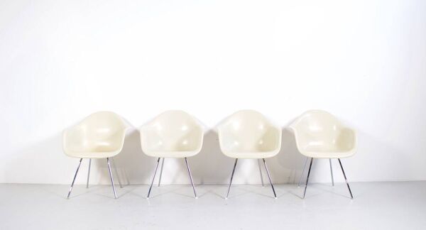 4 fauteuils DAX Eames années 60' Herman Miller mobilier international