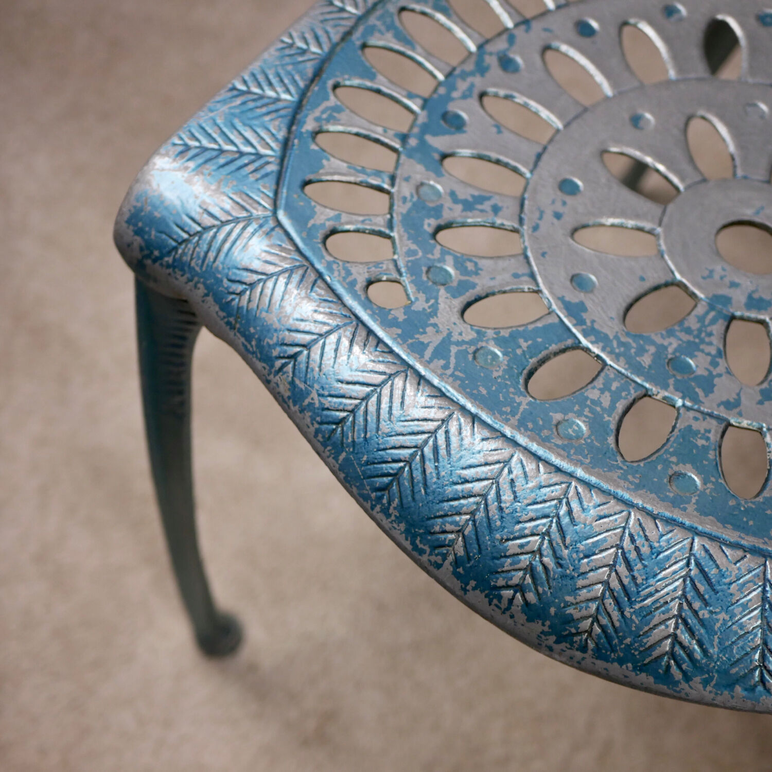 Oscar model peacock chair by Oscar Tusquets Blanca for Kettal