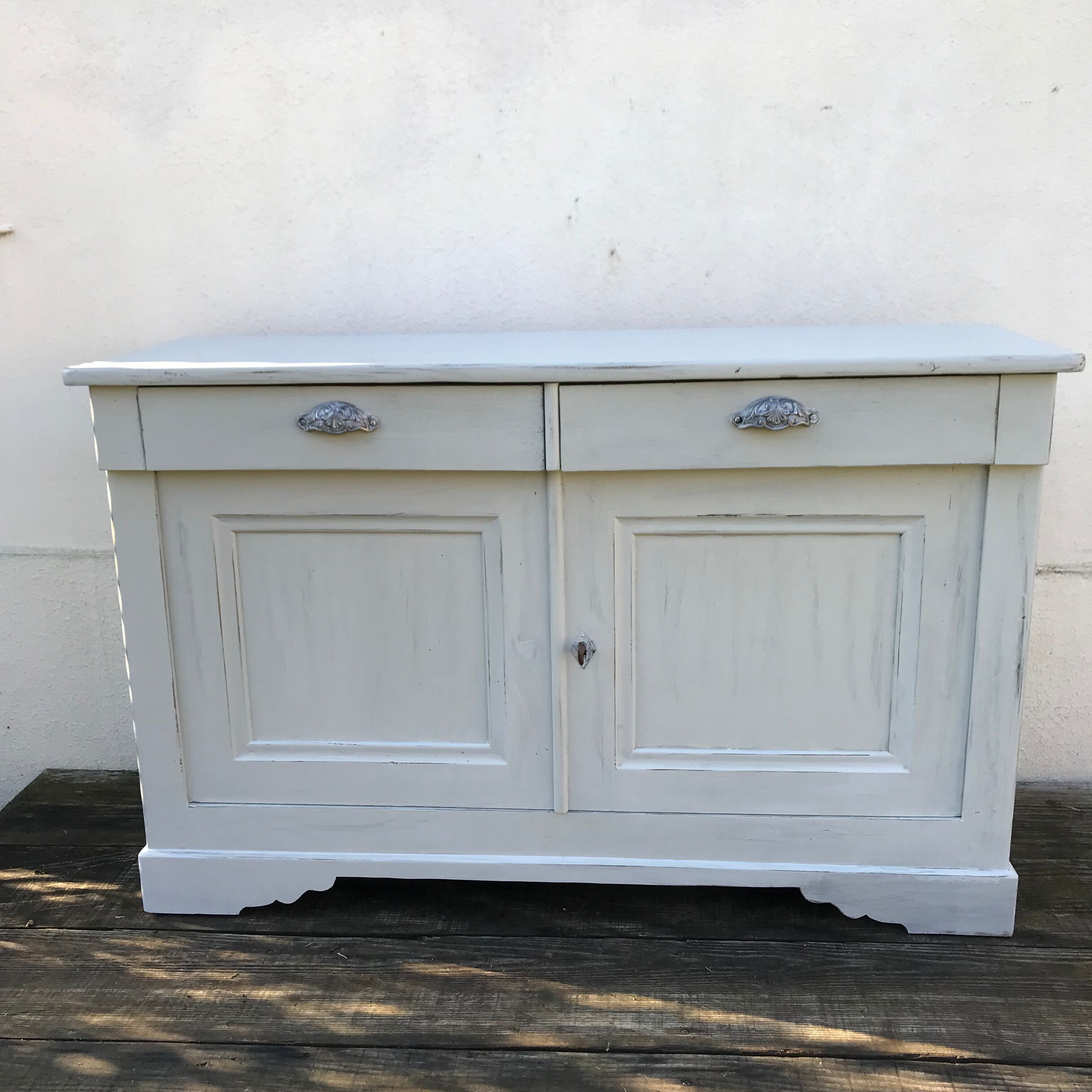 Large Parisian buffet gray putty