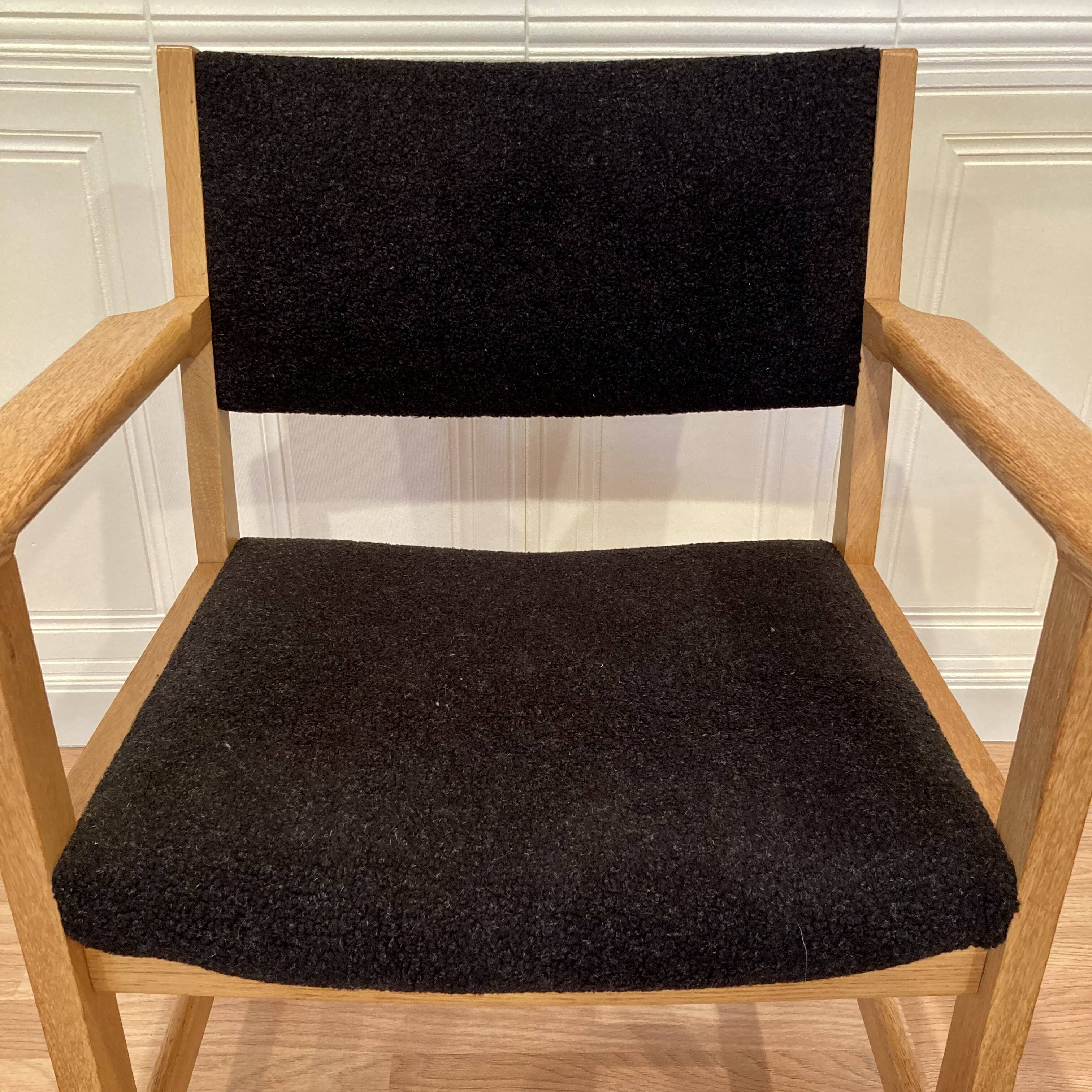 Hans Wegner armchair "Scandinavian design" 1960.