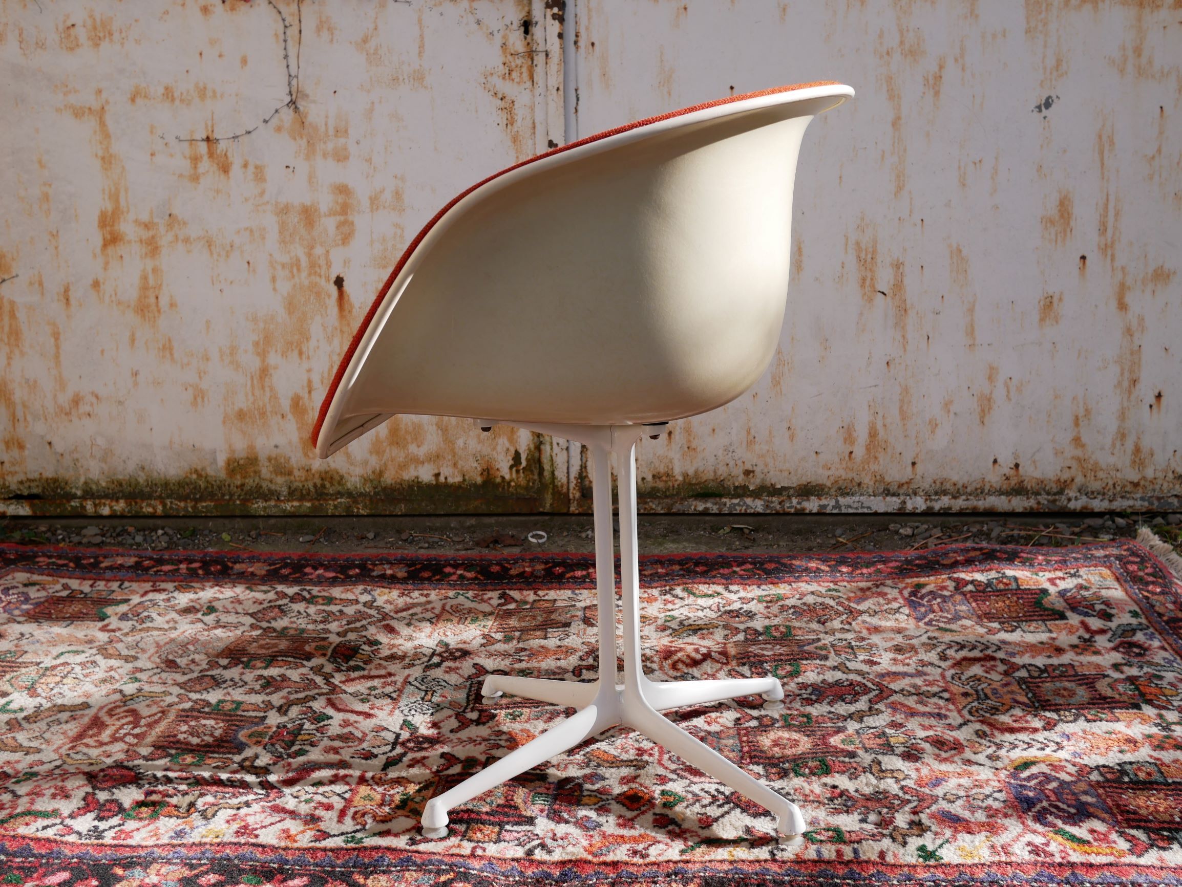 Fauteuil « Shell » par Charles et Ray Eames pour Herman Miller années 60
