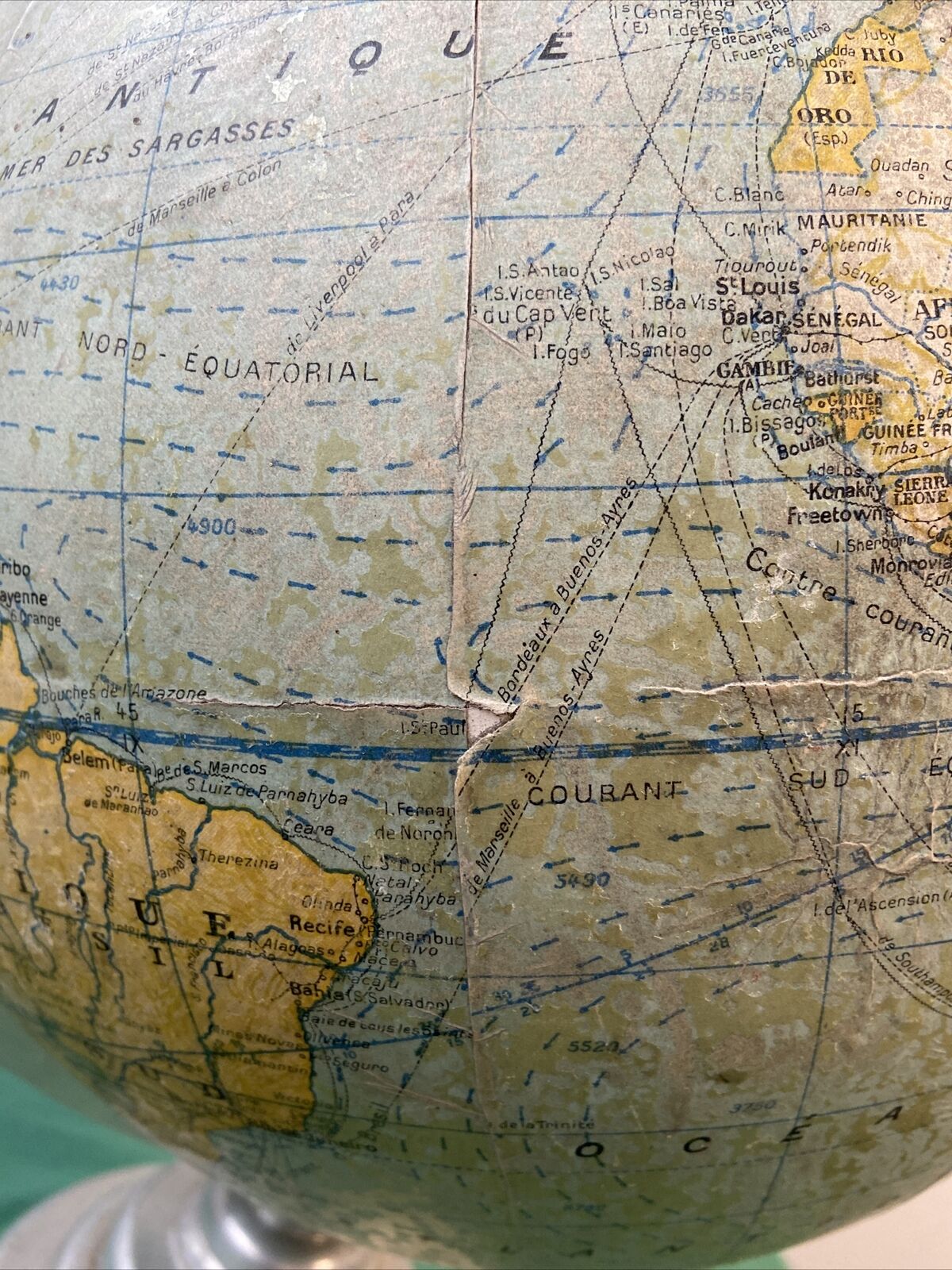 Globe G Thomas in aluminum world map 1950