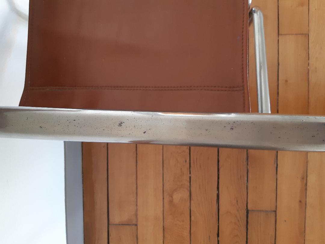 Leather folding armchair