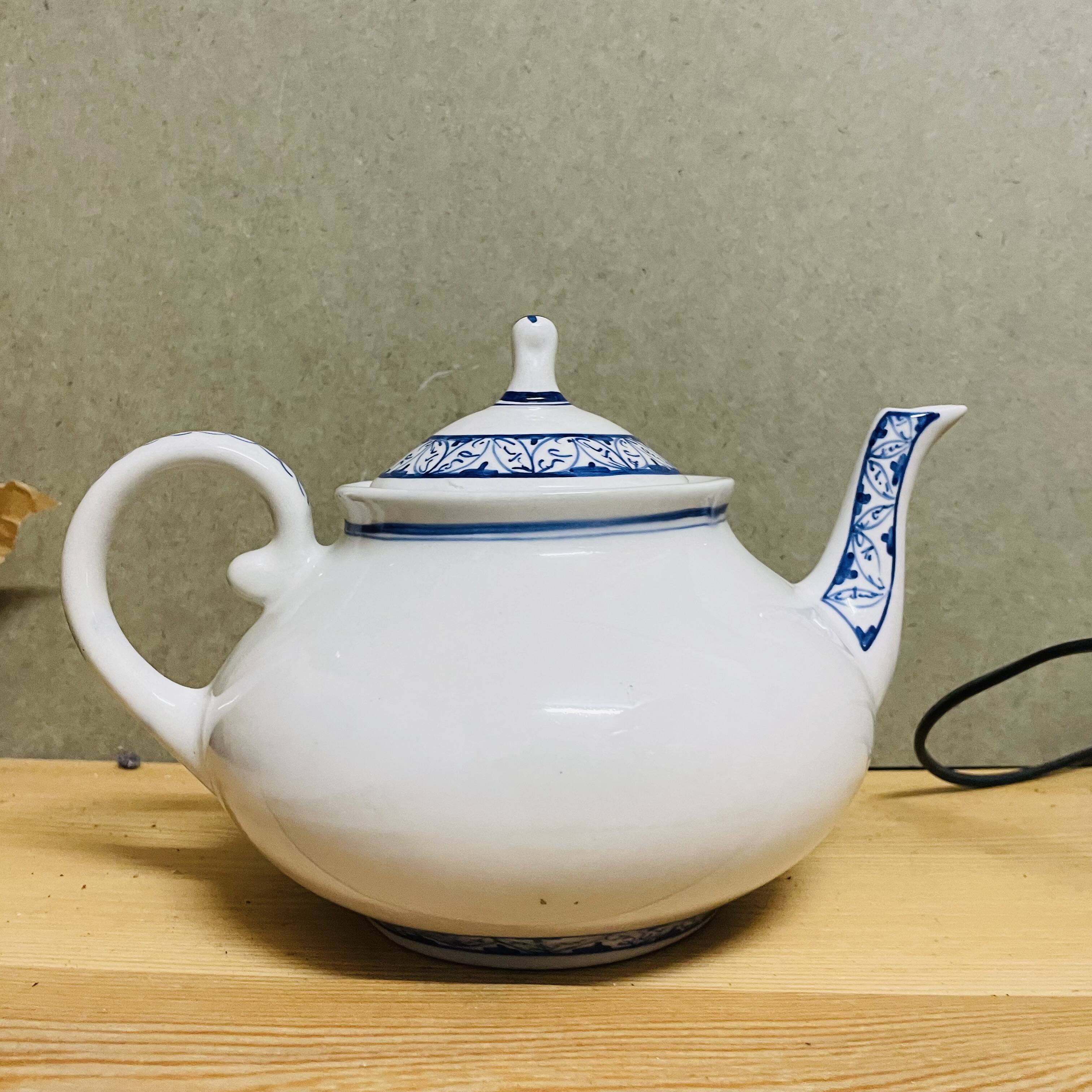Vintage Portuguese hand painted teapot