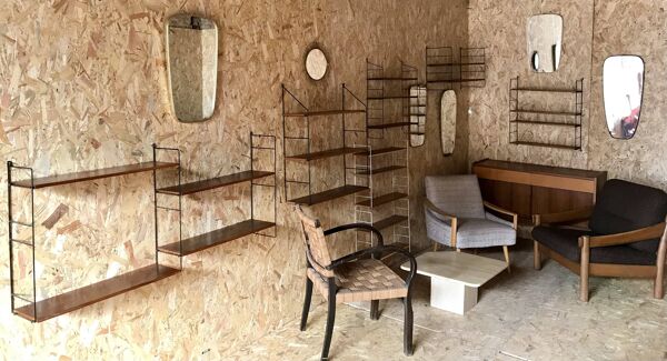 Miroir vintage années 1960 forme libre rétroviseur liseret doré et rouge