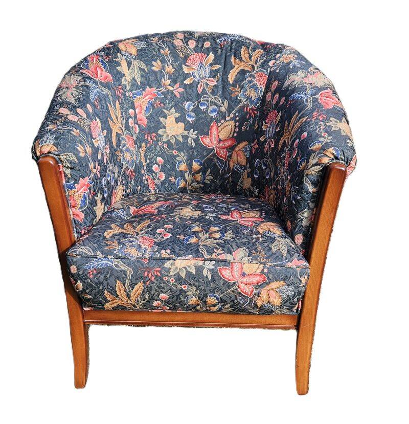 Satin Fabric Basket Chair