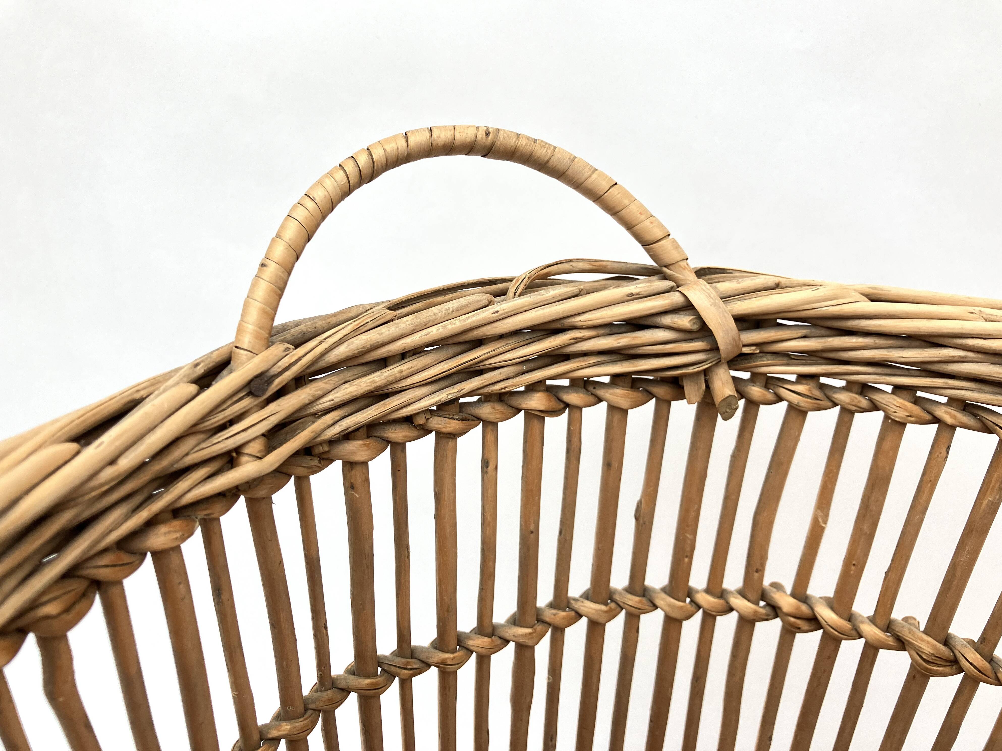 Ancienne corbeille/panière à papier en osier et rotin à 2 anses • Années 50 • Artisanale
