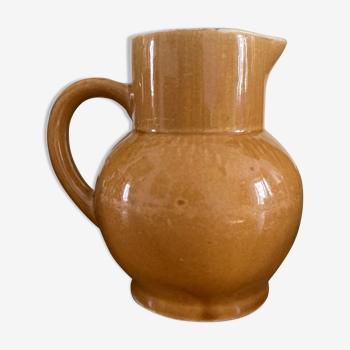 Brown pitcher