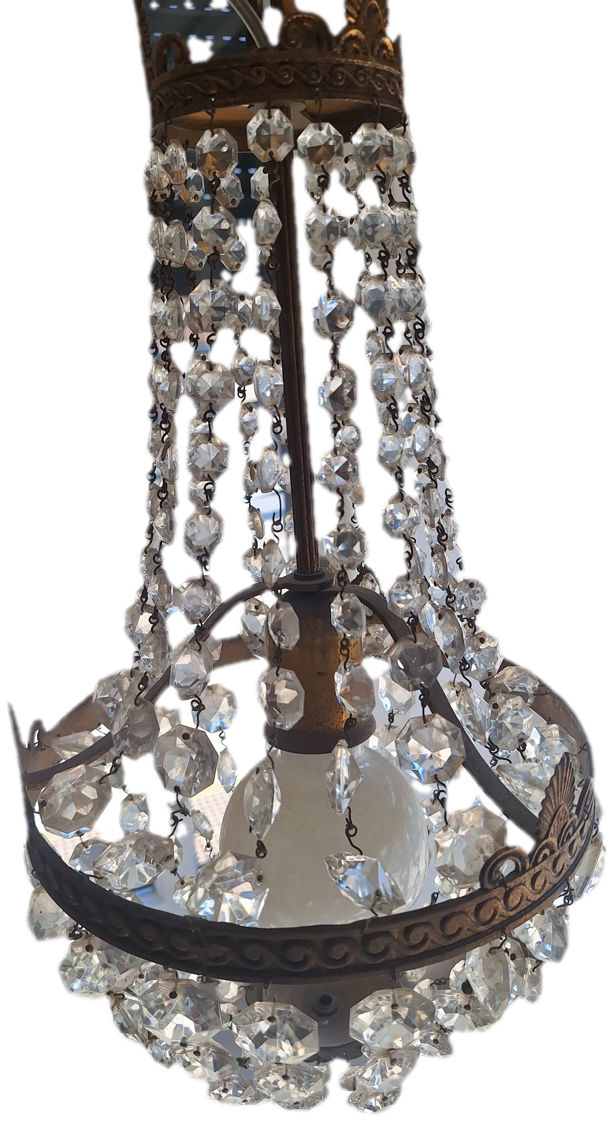 Chandelier with pendants
