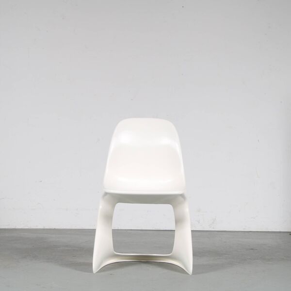 Chaise blanche « Casalino » des années 2000 par Alexander Begge pour Casala, Allemagne – Grand stock !