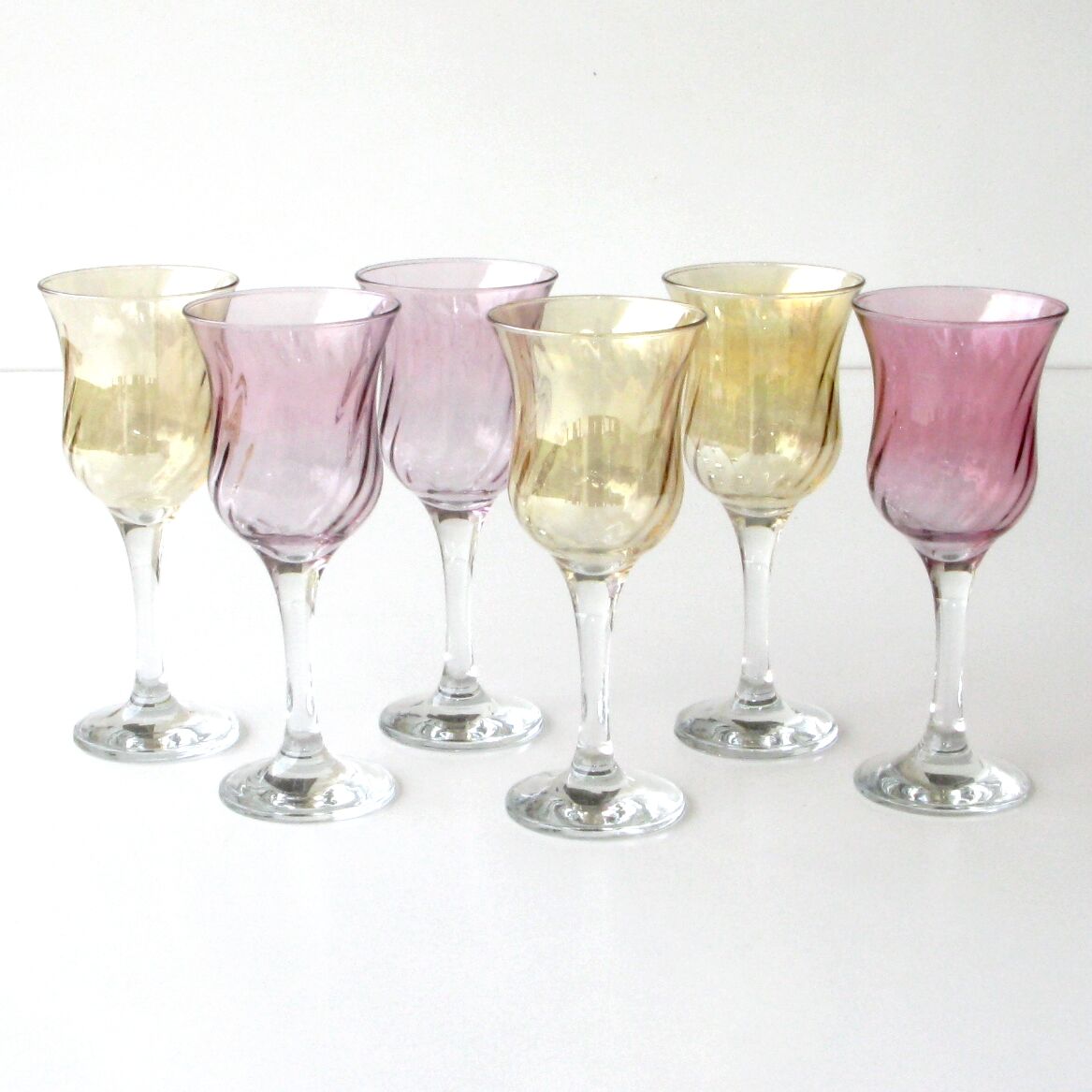 6 old pearlescent iridescent foot glasses - Old pink and amber