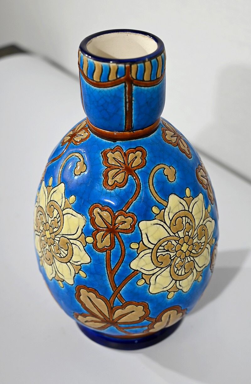 Vase decorated with flowers in enamels of longwy – early twentieth century