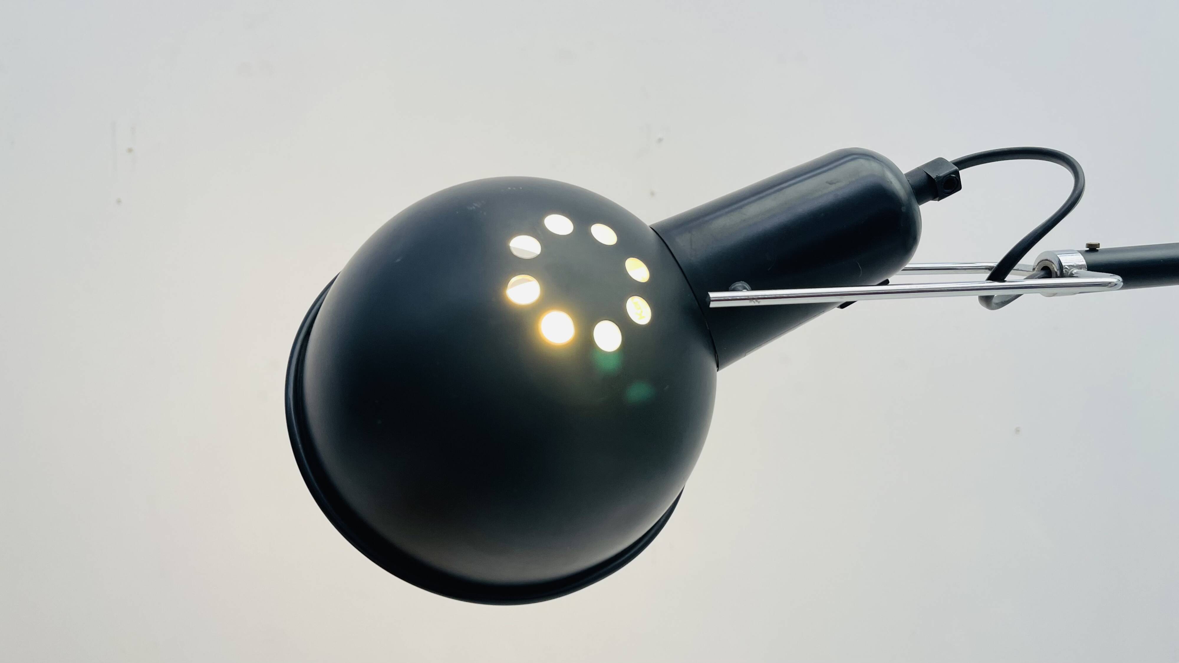 Model 265 Wall lamp by Paolo Rizzatto