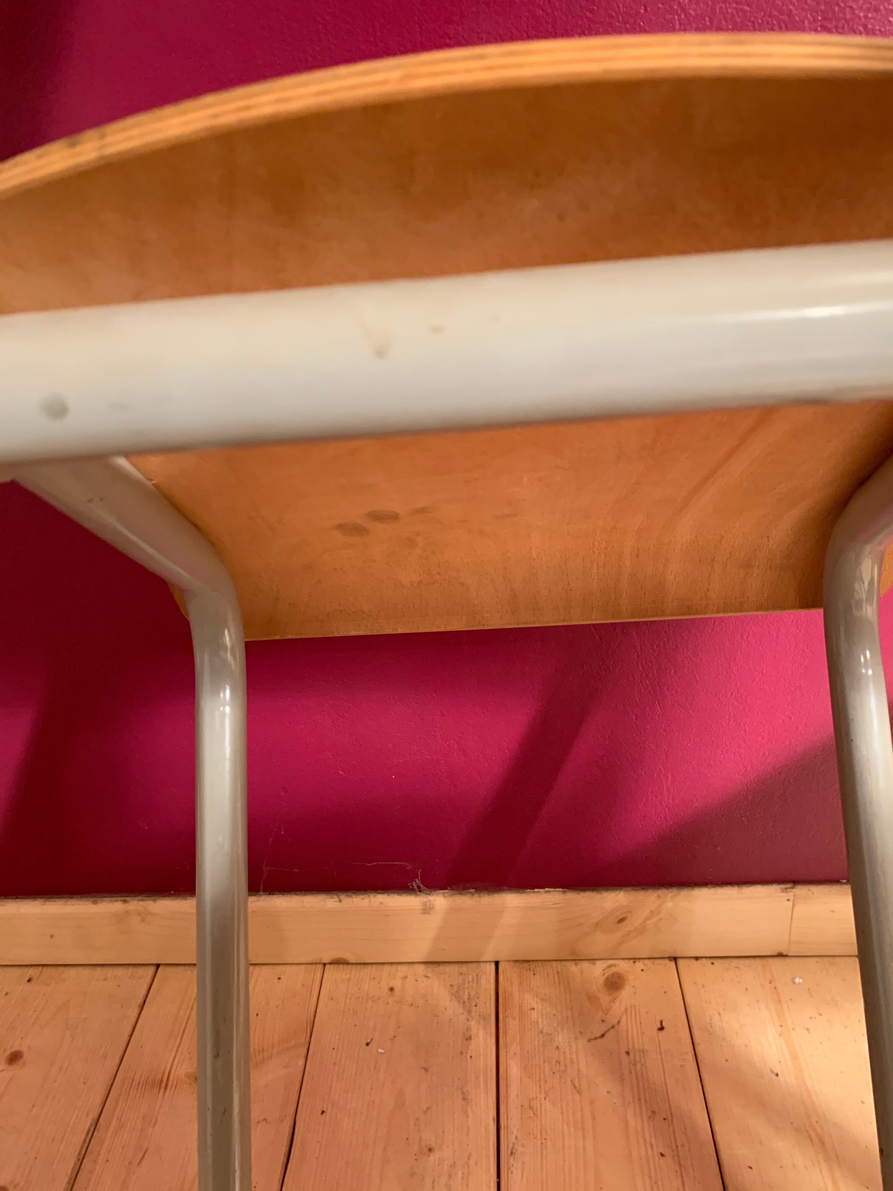 Lot of 6 mullca chairs