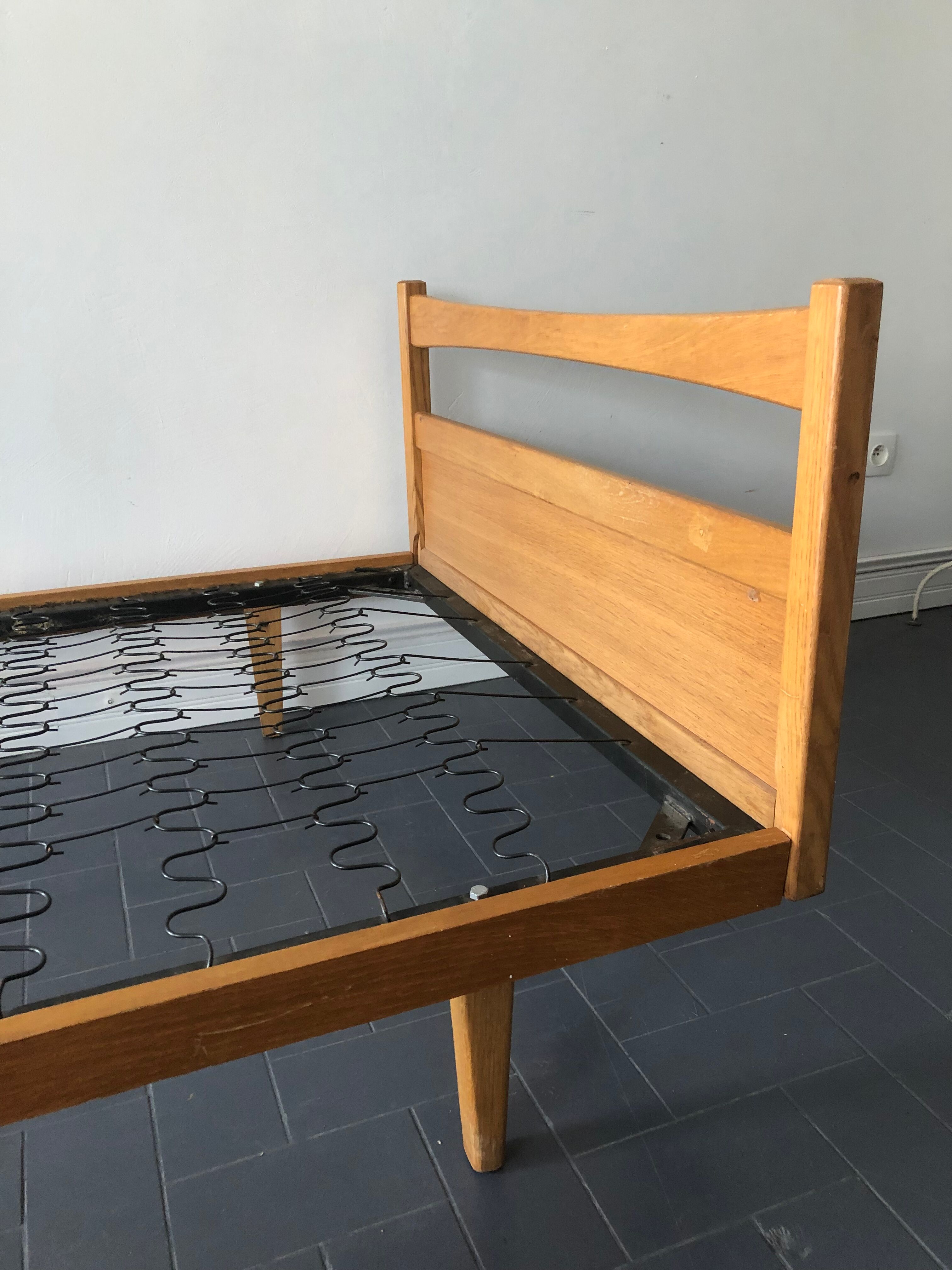 Feet compass vintage bed frame