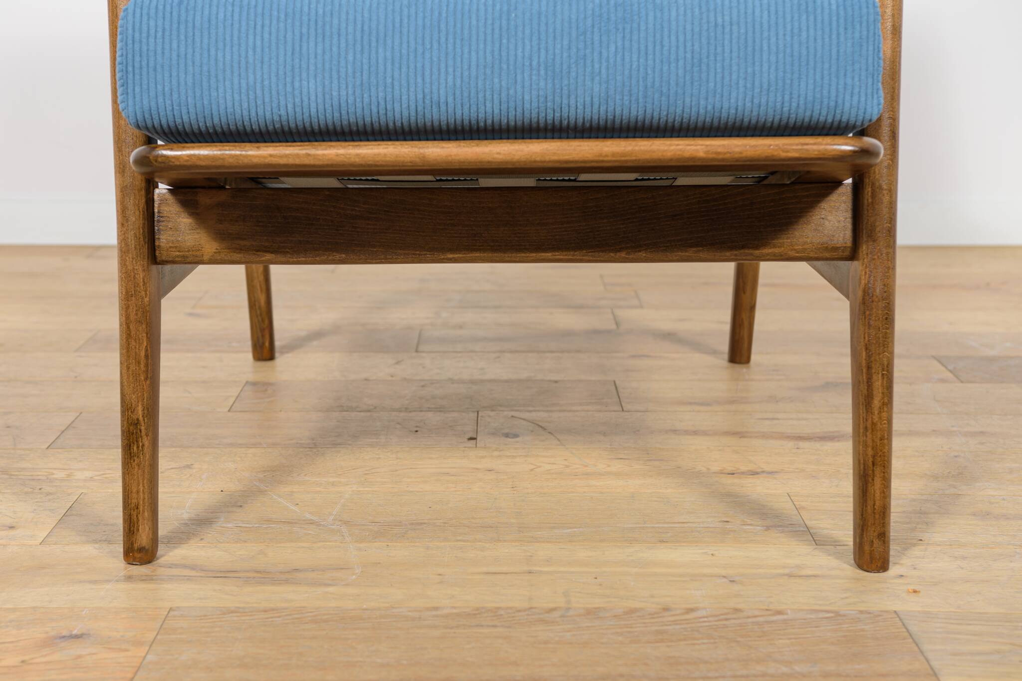 Model 300-139 Armchair from Swarzędz Factory, Poland, 1960s