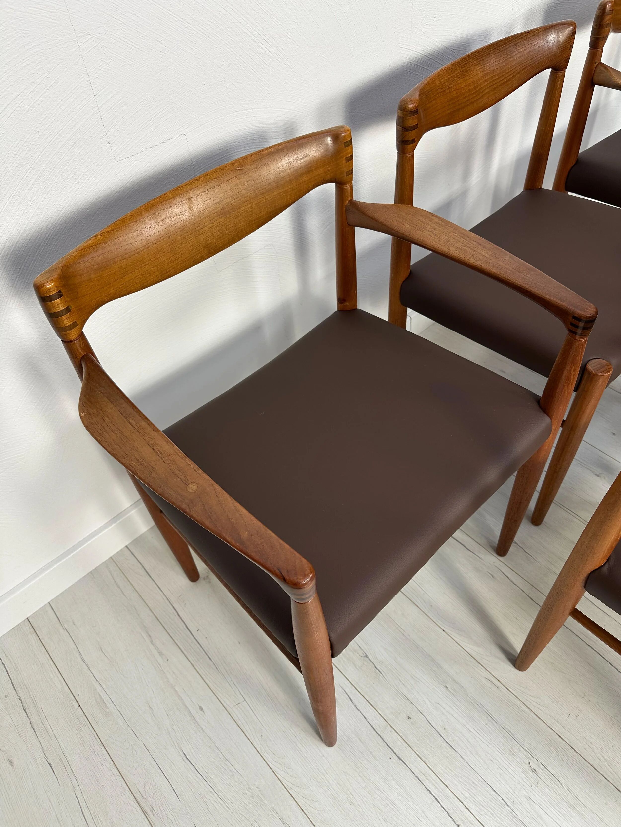1960s Set of 6 vintage Danish Teak Dining Chairs by H.W. Klein for Bramin