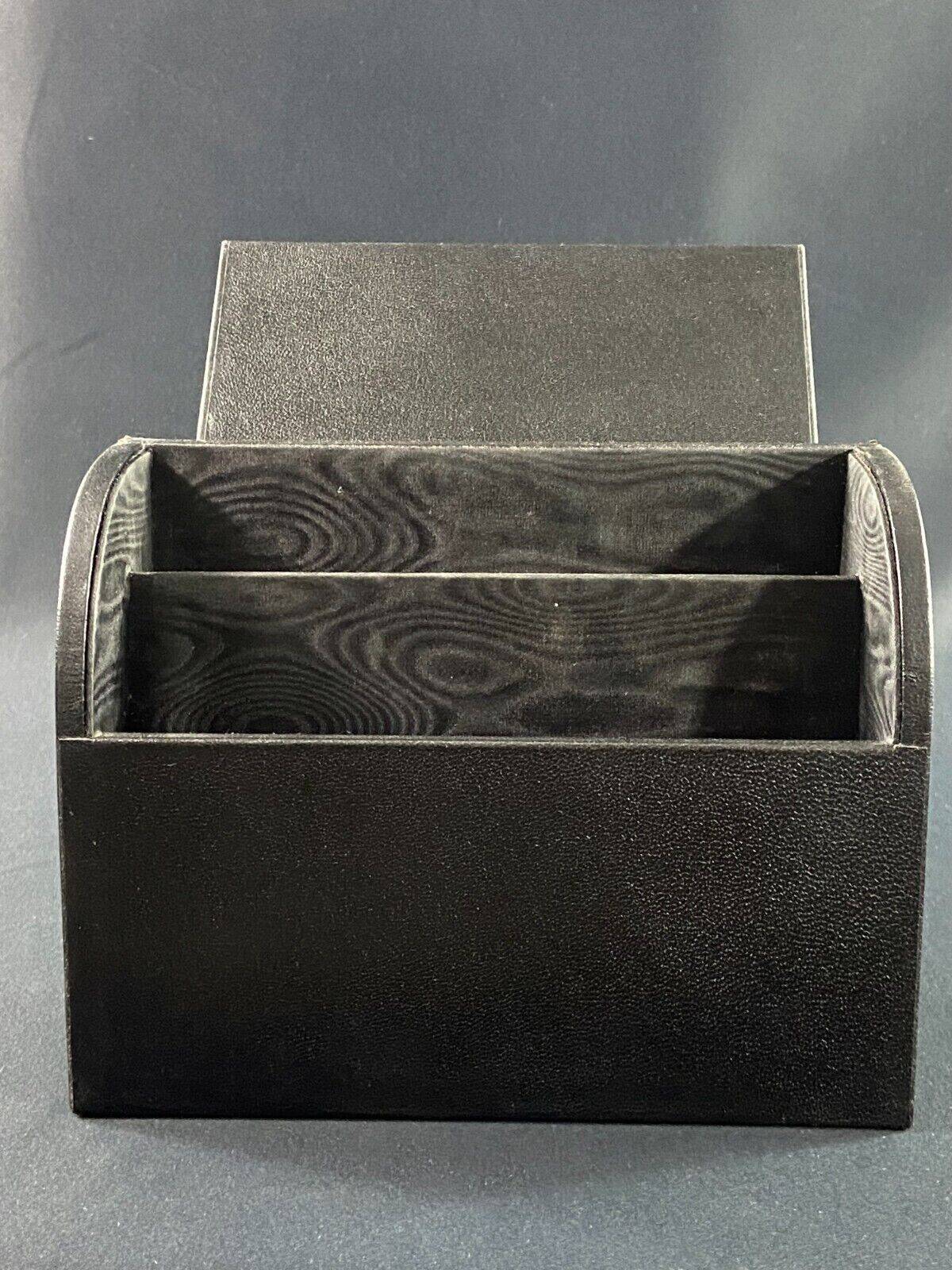 Le Tanneur mail binder sorter leather gilded decoration with small Regency style iron