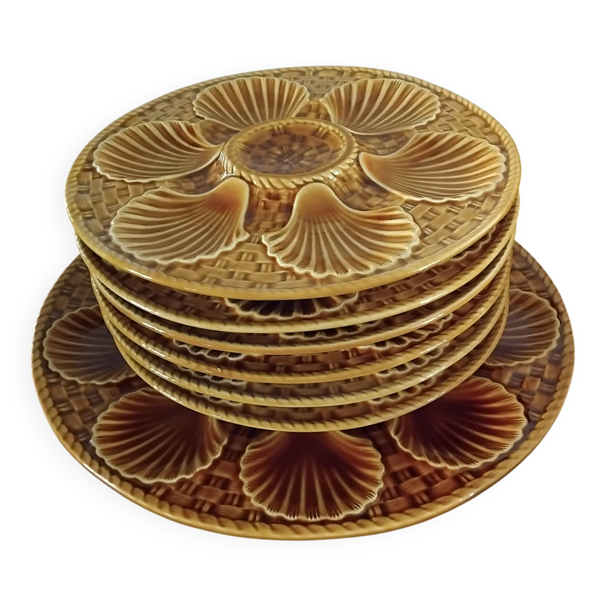 Set of 6 plates and an oyster dish Longchamp.